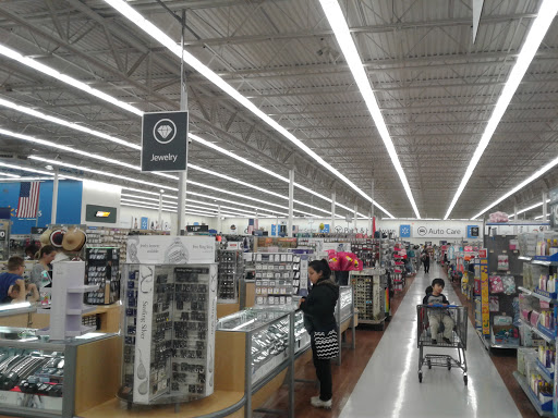 Discount Store «Walmart», reviews and photos, 2030 Fruitville Pike, Lancaster, PA 17601, USA