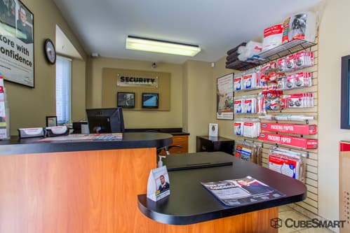 Self-Storage Facility «CubeSmart Self Storage», reviews and photos, 5353 E County Line Rd, Littleton, CO 80122, USA