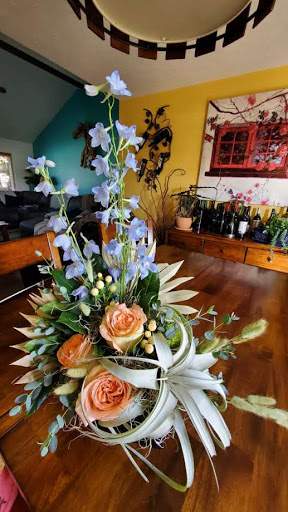 Florist «Lavender Hill», reviews and photos, 359 Spring St, Jeffersonville, IN 47130, USA