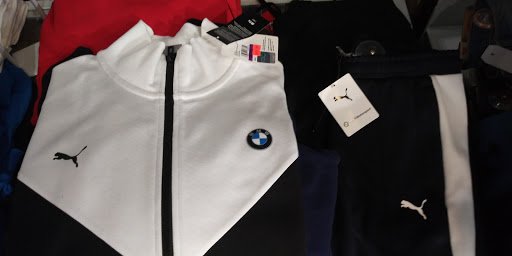 Shoe Store «Finish Line», reviews and photos, 620 Chicago Ridge Mall, Oak Lawn, IL 60453, USA