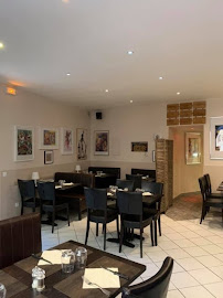 Photos du propriétaire du Restaurant français Restaurant U Caffè-Les Olivades à Nîmes - n°13