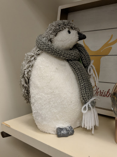 Department Store «Nordstrom Rack», reviews and photos, 3363 E Foothill Blvd, Pasadena, CA 91107, USA