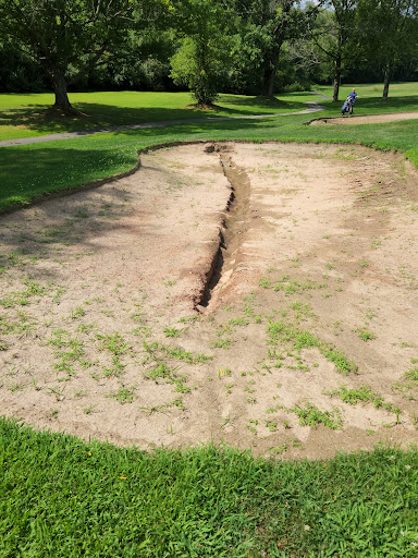 Country Club «Crestview Country Club», reviews and photos, 281 Shoemaker Ln, Agawam, MA 01001, USA