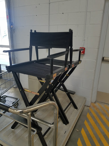 Home Goods Store «At Home», reviews and photos, 5901 Mercury Dr, Dearborn, MI 48126, USA