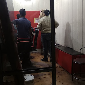 Neelam Hair Cutting photo