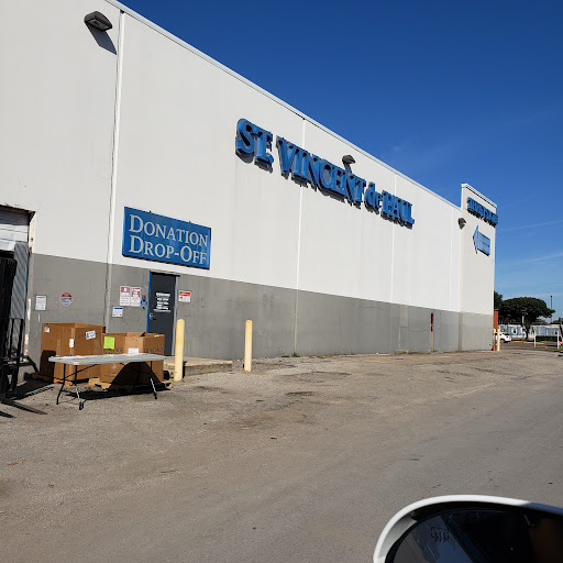 Thrift Store «St. Vincent de Paul Thrift Store of Dallas», reviews and photos