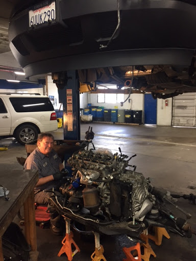 Auto Repair Shop «Unitech Auto Repair & Smog Inc», reviews and photos, 2431 Fruitridge Rd, Sacramento, CA 95822, USA
