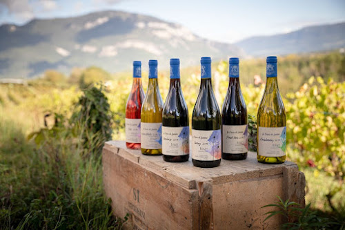 Magasin de vins et spiritueux La Ferme De Jeanne - Domaine viticole Flaxieu