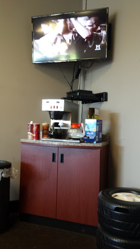 Tire Shop «Firestone Complete Auto Care», reviews and photos, 202 E Main St, Kent, OH 44240, USA