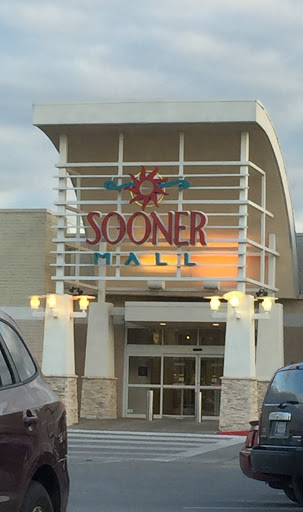 Shopping Mall «Sooner Mall», reviews and photos, 3301 W Main St, Norman, OK 73072, USA