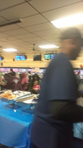 Bowling Alley «Amity Bowl», reviews and photos, 30 Selden St, Woodbridge, CT 06525, USA