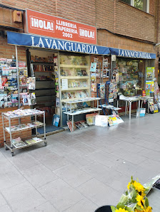 Librería Papelería 2002 C. de Llança, 60, Eixample, 08015 Barcelona, España