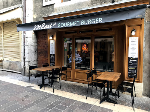 231 East Street - Finest burger ever à Annecy