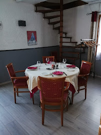 Atmosphère du Restaurant français Aux Petits Oignons à Éragny - n°10