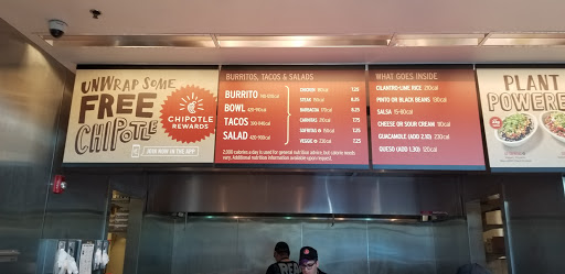 Mexican Restaurant «Chipotle Mexican Grill», reviews and photos, 17250 Southcenter Pkwy #108, Tukwila, WA 98188, USA