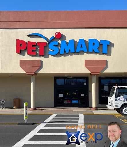 PetSmart, 300 NJ-18, East Brunswick, NJ 08816, USA, 