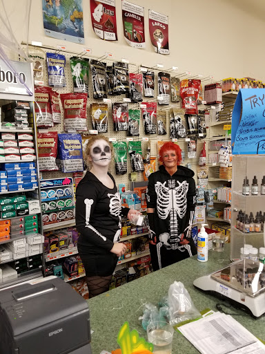 Pet Supply Store «Mini Pet Mart», reviews and photos, 1450 NE Hwy 101, Lincoln City, OR 97367, USA