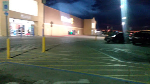 Department Store «Walmart Supercenter», reviews and photos, 121 Peter Pan Rd, Independence, KS 67301, USA