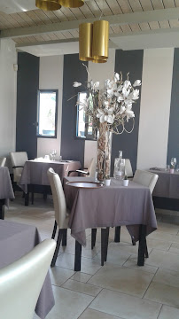Atmosphère du Restaurant Le Petit St Thomas à La Garnache - n°12