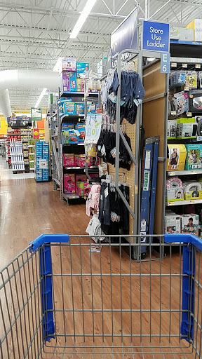 Department Store «Walmart Supercenter», reviews and photos, 200 Floyd Dr, Carrollton, KY 41008, USA