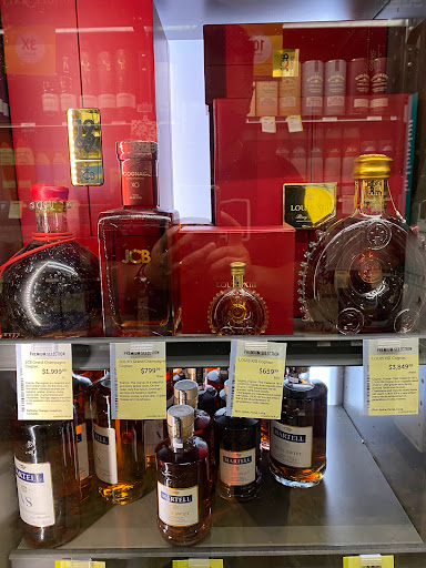 Wine Store «Total Wine & More», reviews and photos, 18740 Gulf Fwy, Friendswood, TX 77546, USA