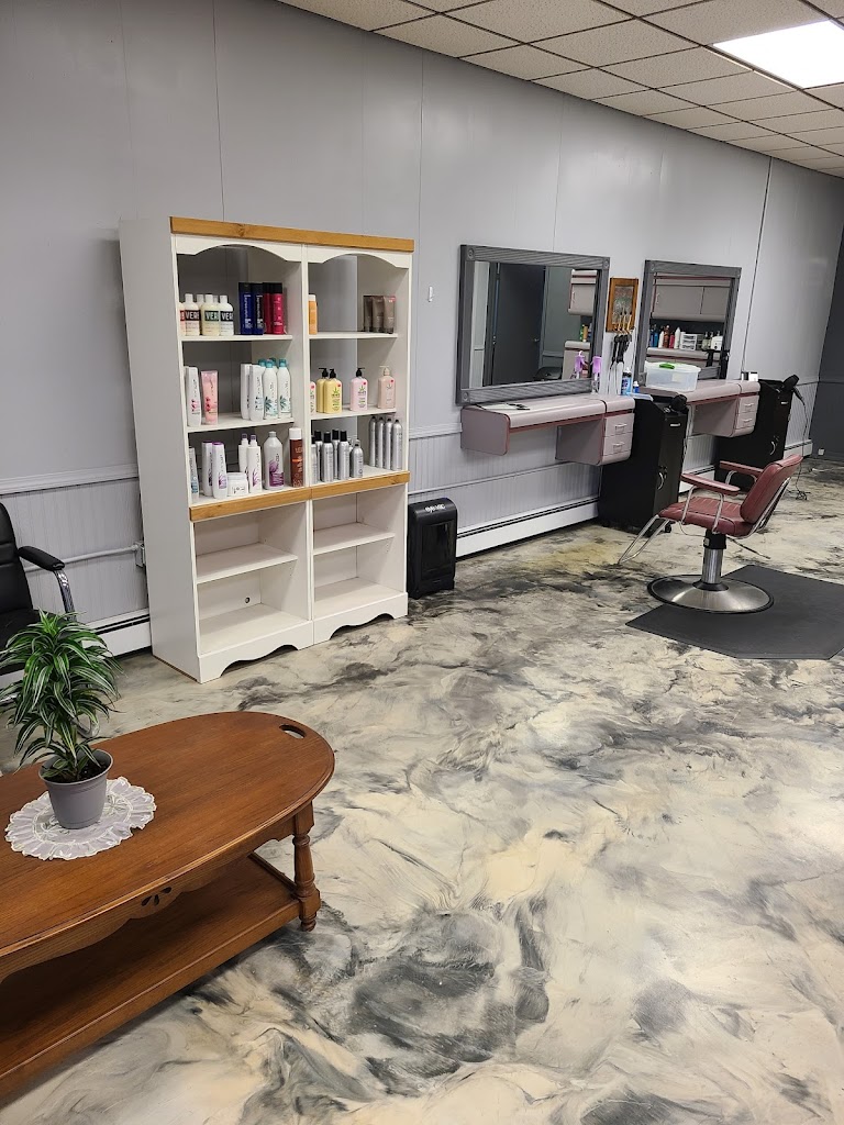 Guys & Gals Salon 53929