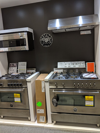 Appliance Store «Appliance Brokers Limited - Manalapan», reviews and photos, 49 Wilson Ave, Manalapan Township, NJ 07726, USA