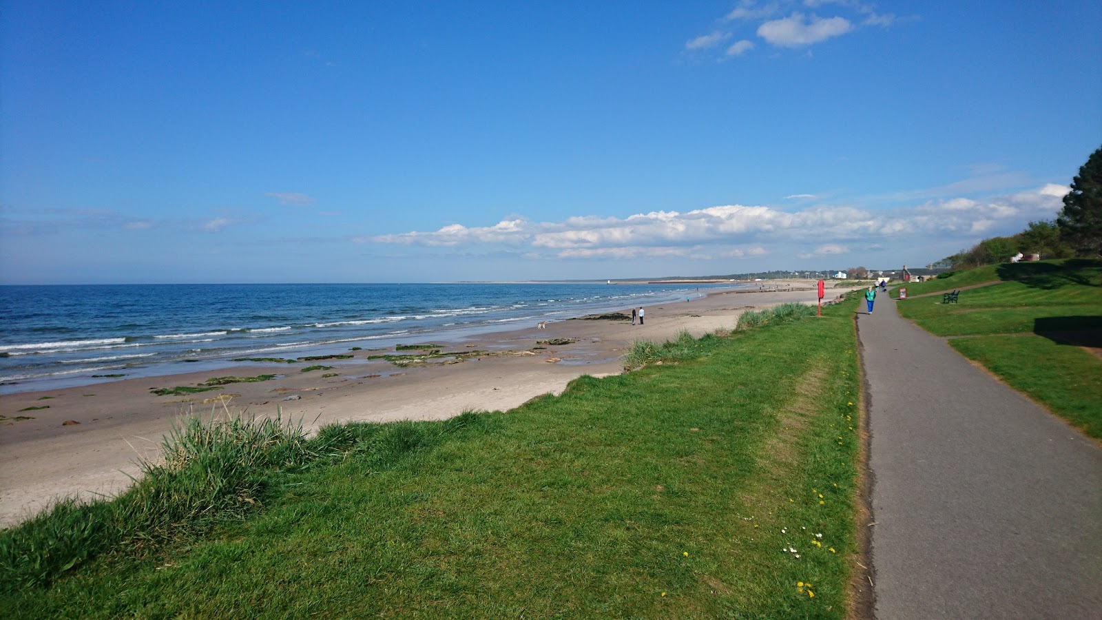 Zdjęcie Plaża Nairn - popularne miejsce wśród znawców relaksu