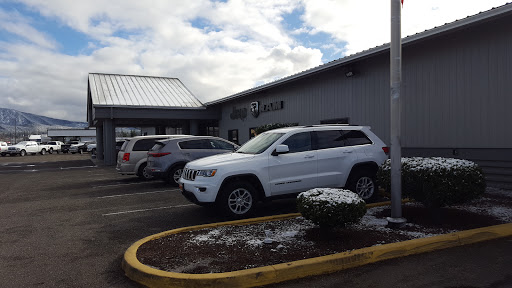 Car Dealer «Enumclaw Chrysler Jeep Dodge», reviews and photos, 726 Roosevelt Ave, Enumclaw, WA 98022, USA