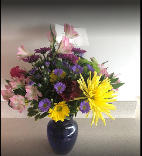 Florist «Alfa Flower Shop», reviews and photos, 7001 W North Ave, Wauwatosa, WI 53213, USA