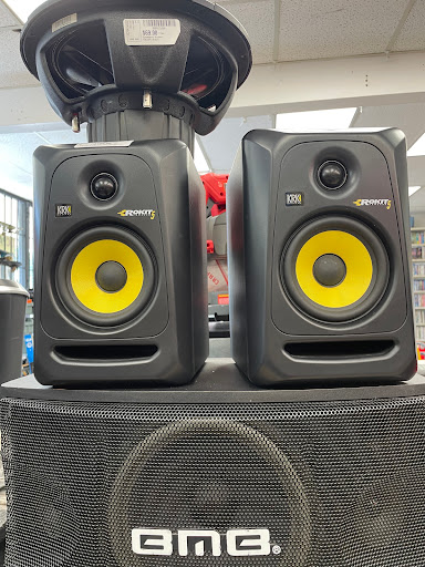 Pawn Shop «GC Pawn #6 - Gold N Connection», reviews and photos, 1472 N State Road-7, Lauderhill, FL 33313, USA