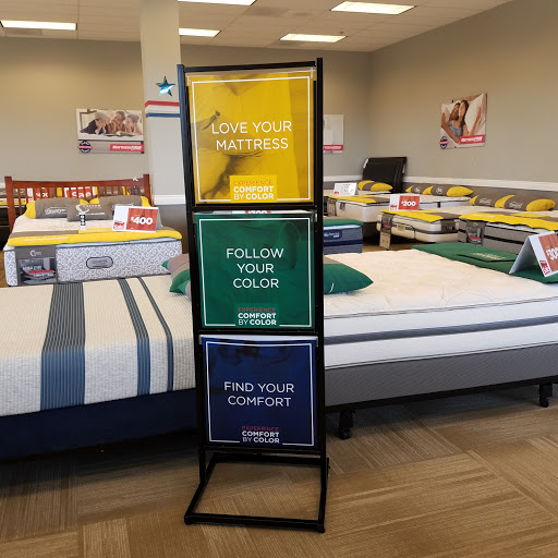 Mattress Store «Mattress Firm Woodburn», reviews and photos, 3040 Sprague Ln, Woodburn, OR 97071, USA