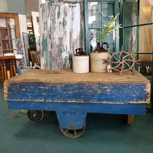 Building Materials Store «ReHouse Architectural Salvage», reviews and photos, 469 W Ridge Rd, Rochester, NY 14615, USA