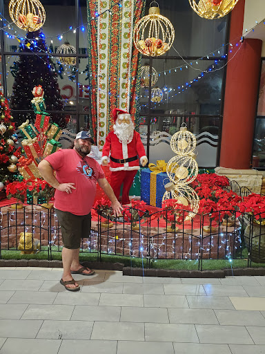 Shopping Mall «Cali Saigon Mall», reviews and photos, 3212 N Jupiter Rd, Garland, TX 75044, USA