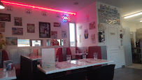 Atmosphère du Restaurant américain Mart'y Diner's à Saint-Juéry - n°5