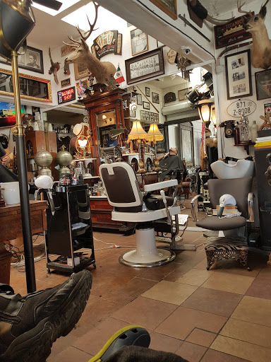 MR's & MAN Barber Shop