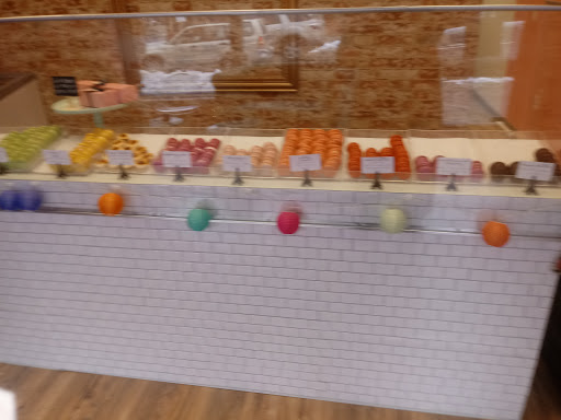 Dessert Shop «Lola Dessert Shoppe», reviews and photos, 214 E Drinker St, Dunmore, PA 18512, USA