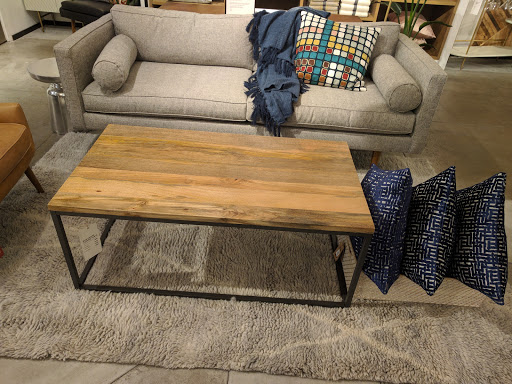 Furniture Store «west elm», reviews and photos, 400 W 47th St, Kansas City, MO 64112, USA