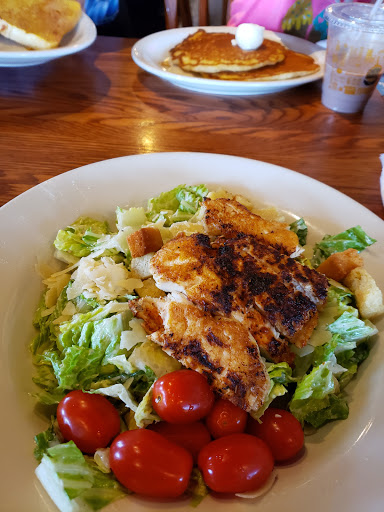 American Restaurant «Cracker Barrel Old Country Store», reviews and photos, 2858 N Glenstone Ave, Springfield, MO 65803, USA