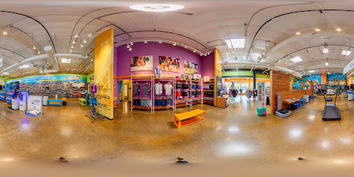 Running Store «Road Runner Sports», reviews and photos, 1326 Tenth Street, Berkeley, CA 94710, USA