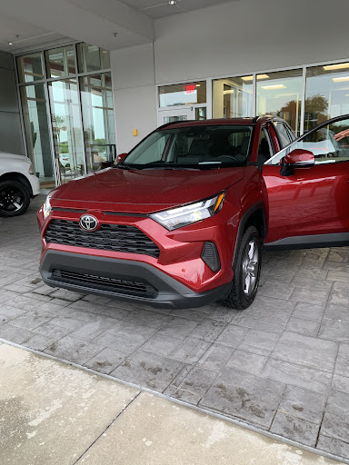 Toyota Dealer «Toyota of Clermont», reviews and photos, 16851 FL-50, Clermont, FL 34711, USA