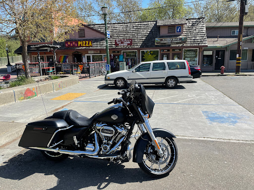 Harley-Davidson Dealer «Santa Clarita Harley-Davidson», reviews and photos, 21130 Centre Pointe Pkwy, Santa Clarita, CA 91350, USA