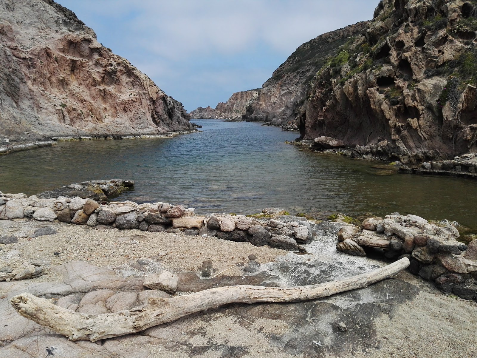 Cala Vinagra'in fotoğrafı vahşi alan