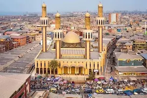Lagos Central Mosque image