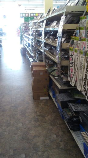 Dollar Store «Dollar Tree», reviews and photos, 7001 Cermak Rd, Berwyn, IL 60402, USA