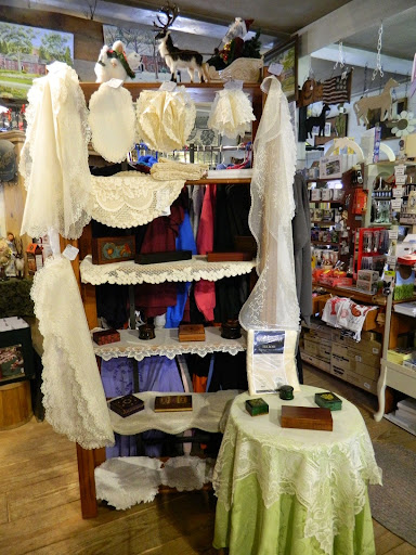 Candy Store «Wayside Country Store», reviews and photos, 1015 Boston Post Rd E #1, Marlborough, MA 01752, USA