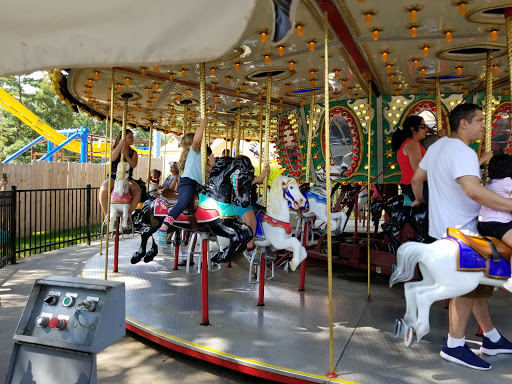 Amusement Park «Dutch Wonderland», reviews and photos, 2249 Lincoln Hwy E, Lancaster, PA 17602, USA