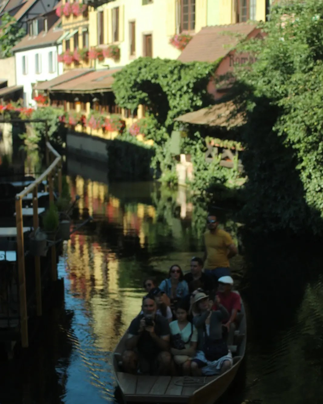 Photo n° 1 de l'avis de Edicions.e fait le 18/08/2022 à 19:38