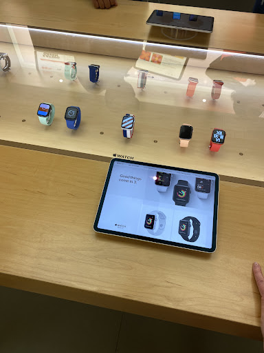 Computer Store «Apple Willowbrook Mall», reviews and photos, 2000 Willowbrook Dr, Houston, TX 77064, USA