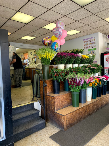 Florist «Flowers By Chuck», reviews and photos, 469 Ridge Rd, Lyndhurst, NJ 07071, USA